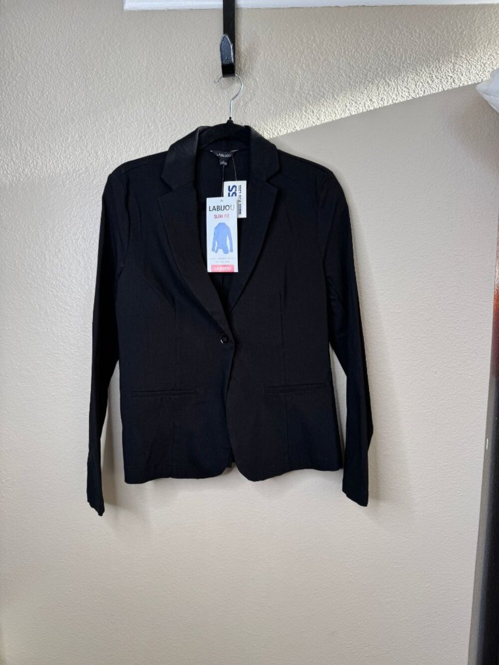 Labijou Womens Black Slim Fit Blazer Long Sleeve Button-Up Jacket Large NWT
